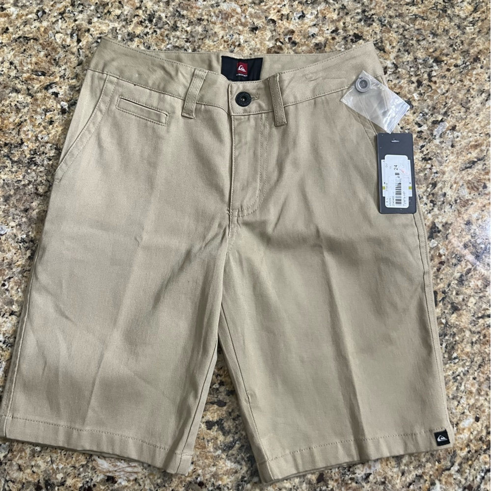 New with tags: Quicksilver Boys Khaki Shorts Size 24 (boys size 8)